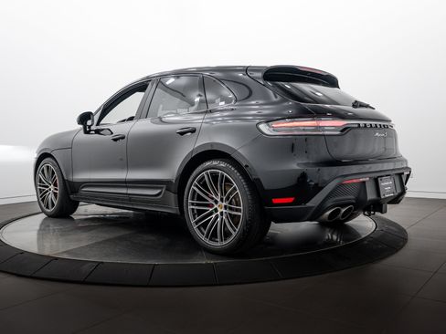 Certified 2026 Porsche Macan S AWD/4WD image 3
