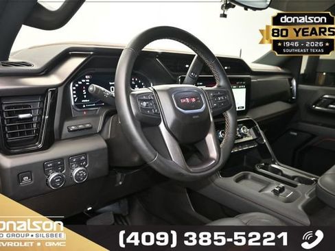 Used 2025 GMC Sierra 2500 AT4 w/ AT4 Premium Plus Package AWD/4WD image 8