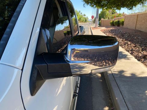 Used 2016 RAM 1500 Laramie w/ Convenience Group image 15