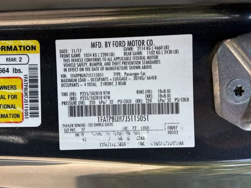 Used 2018 Ford Mustang Premium RWD image 36