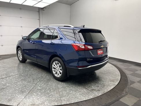 Used 2019 Chevrolet Equinox LT image 2