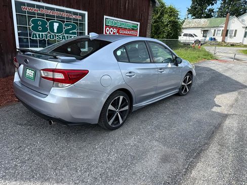 Used 2017 Subaru Impreza 2.0i Sport AWD/4WD image 9