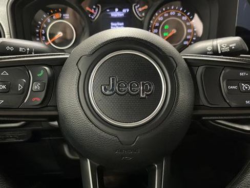 Used 2024 Jeep Wrangler Sport AWD/4WD image 15