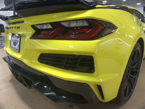 Used 2024 Chevrolet Corvette Z06 image 23