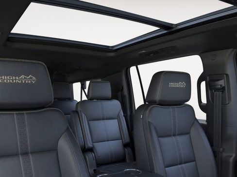 New 2026 Chevrolet Suburban High Country image 24