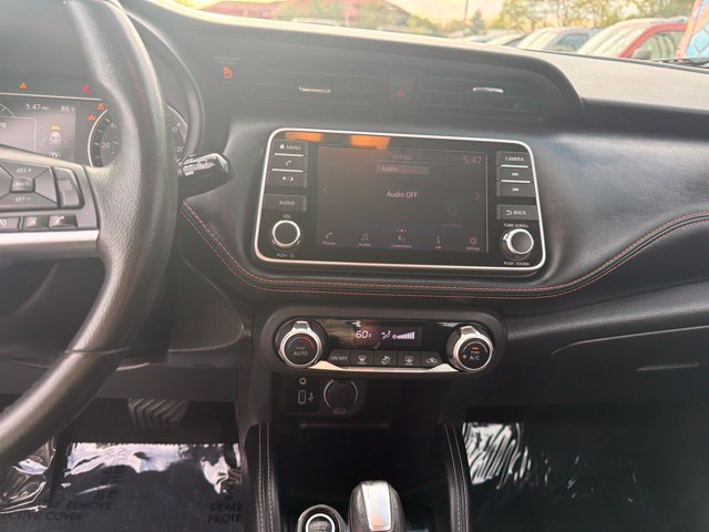 Used 2018 Nissan Kicks SR w/ Exterior Package FWD image 11