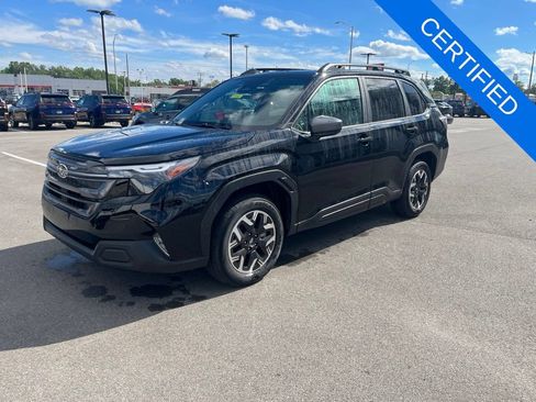 Used 2026 Subaru Forester Premium AWD/4WD image 8