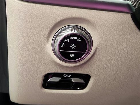 Used 2023 Mercedes-Benz C 300 C 300 image 30