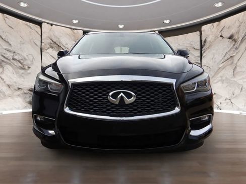 Used 2018 INFINITI QX60 FWD w/ Premium Package image 2