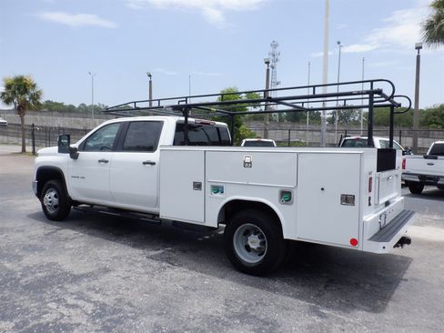 Used 2024 Chevrolet Silverado 3500 W/T w/ WT Convenience Package AWD/4WD image 3
