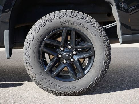 Used 2024 Chevrolet Silverado 1500 LT Trail Boss w/ LT Trail Boss Premium Package image 35