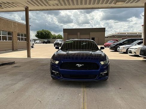 Used 2015 Ford Mustang Coupe w/ Equipment Group 051A RWD image 2