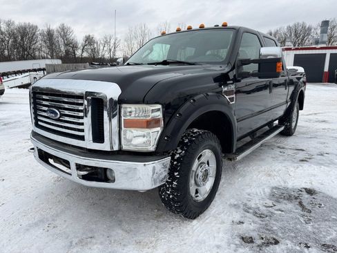 Used 2010 Ford F250 XLT image 1
