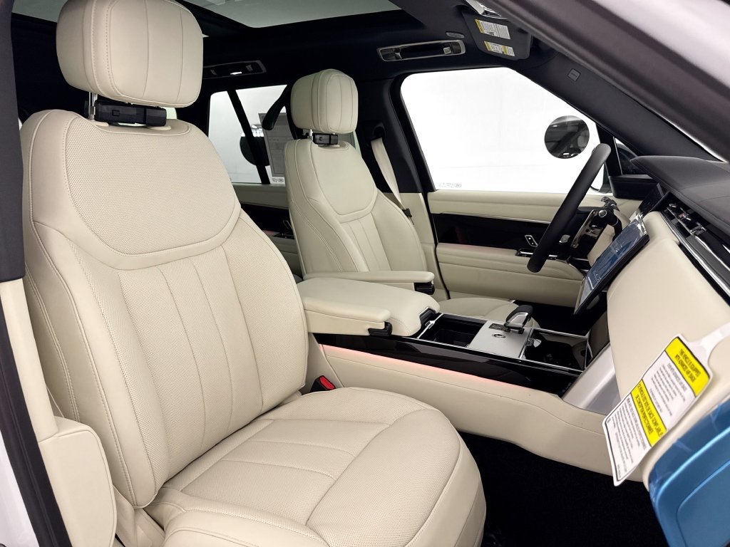 New 2026 Land Rover Range Rover SE AWD/4WD image 30