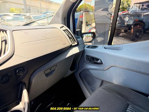 Used 2019 Ford Transit 350 XLT RWD image 15