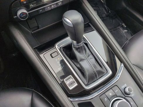 Used 2019 MAZDA CX-5 Touring image 23