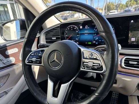 Used 2021 Mercedes-Benz GLS 580 GLS 580 image 57