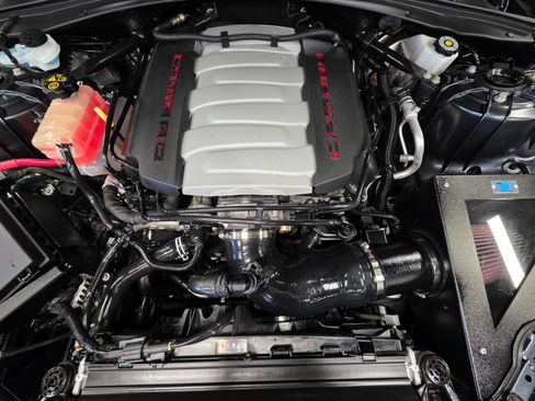 Used 2020 Chevrolet Camaro SS RWD image 42