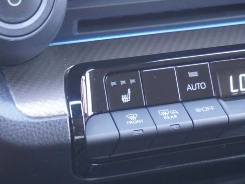 Used 2024 Toyota Prius XLE AWD/4WD image 25