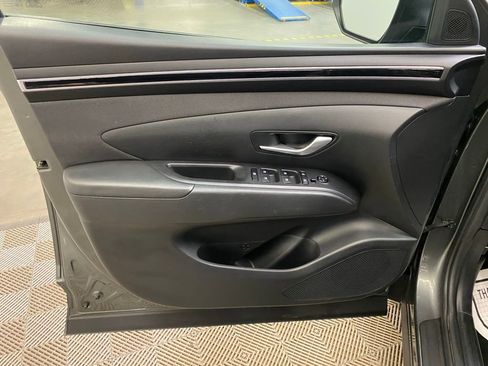Used 2023 Hyundai Tucson SEL w/ Convenience Package image 9