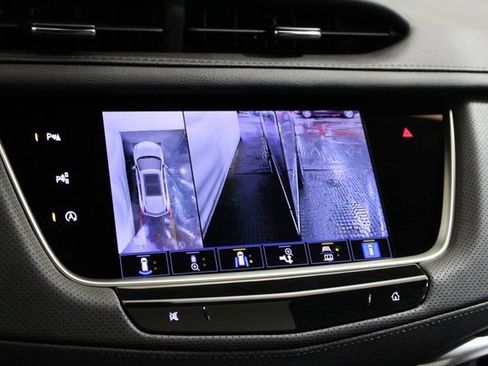 Certified 2025 Cadillac XT5 Premium Luxury w/ Technology Package image 22