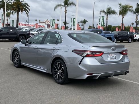 Certified 2024 Toyota Camry SE FWD image 4