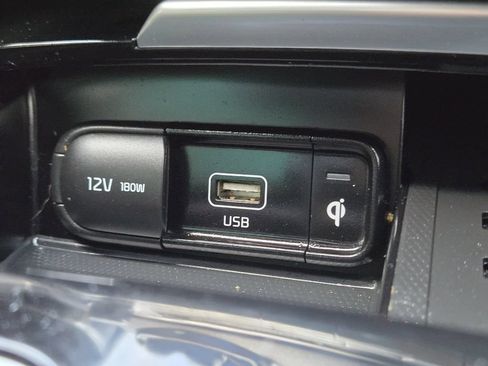 Certified 2022 Kia Stinger GT-Line AWD/4WD image 22