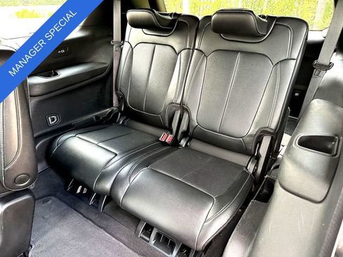 Used 2024 Jeep Grand Cherokee L Limited w/ Luxury Tech Group II AWD/4WD image 20