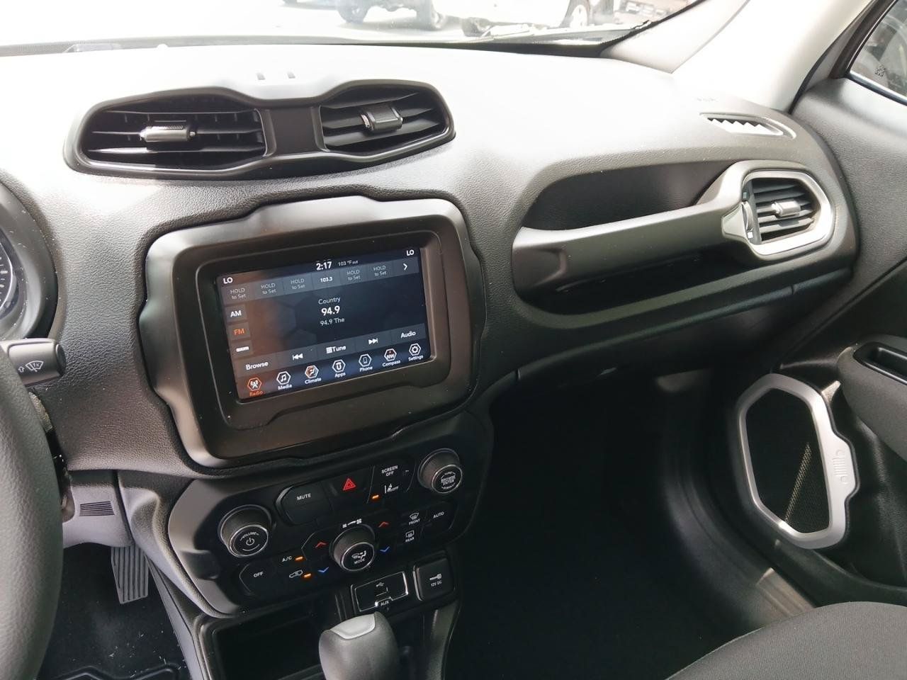 Used 2021 Jeep Renegade Sport FWD image 20