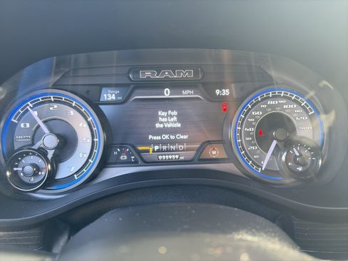 Used 2022 RAM 1500 Limited w/ Trailer Tow Group (B) image 10