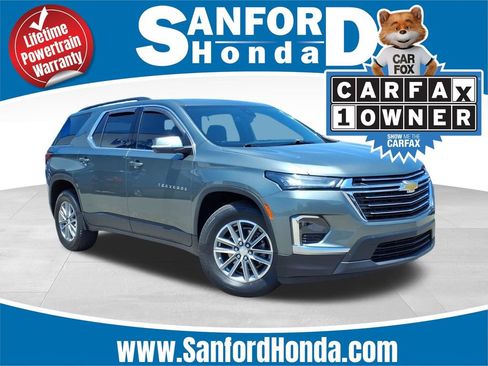 Used 2023 Chevrolet Traverse LT FWD image 1