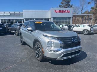 Used 2024 Mitsubishi Outlander FWD video 1