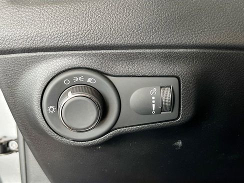 Used 2019 Jeep Compass Sport AWD/4WD image 10