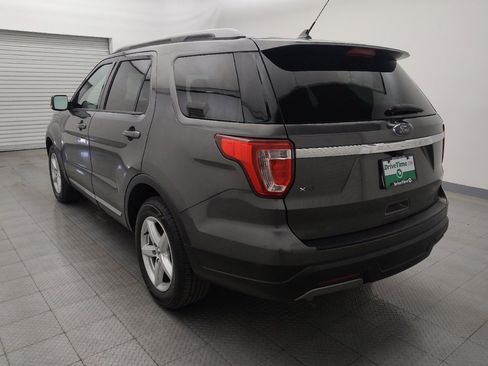 Used 2019 Ford Explorer XLT w/ Equipment Group 201A image 5
