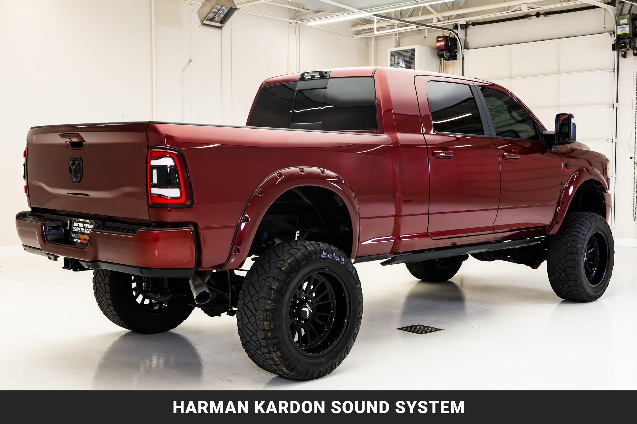 Used 2023 RAM 2500 Limited AWD/4WD image 9
