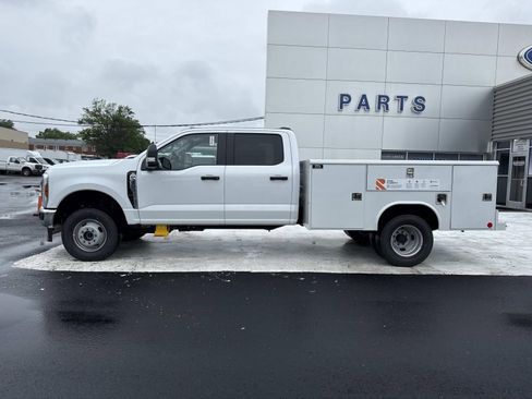 New 2026 Ford F350 XL w/ XL Chrome Package AWD/4WD image 6