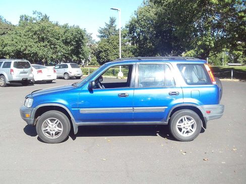 Used 2001 Honda CR-V LX image 2