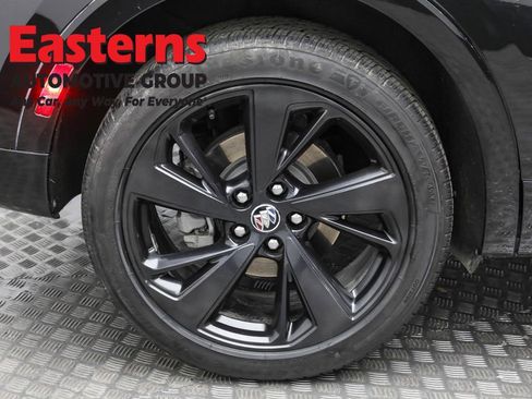 Used 2023 Buick Envision Essence w/ Sport Touring Package image 32