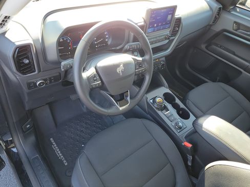 Used 2024 Ford Bronco Sport Badlands image 17