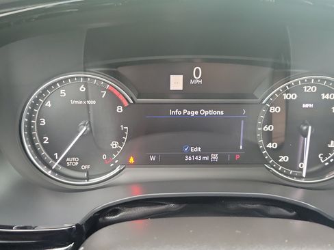 Certified 2024 Cadillac XT6 Premium Luxury AWD/4WD image 23
