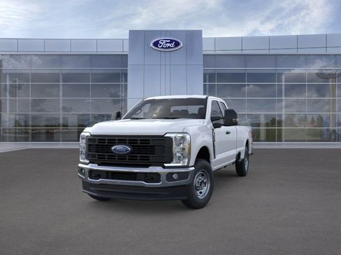 New 2026 Ford F250 XL w/ XL Driver Assist Package AWD/4WD image 2