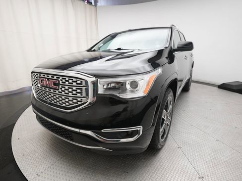 Used 2018 GMC Acadia Denali w/ Technology Package AWD/4WD image 12