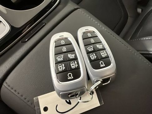 Certified 2023 Hyundai Tucson Limited AWD/4WD image 20