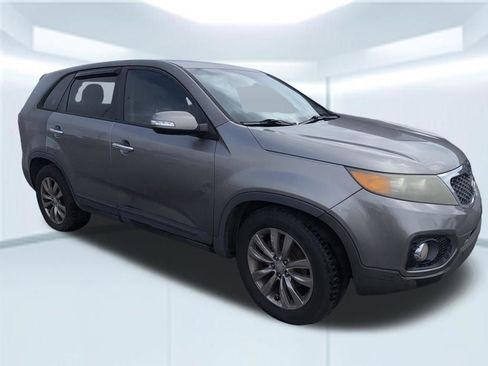 Used 2011 Kia Sorento EX w/ Limited Pkg image 4
