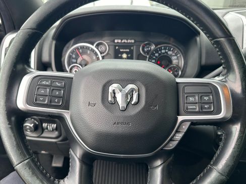 Used 2019 RAM 3500 Big Horn image 26