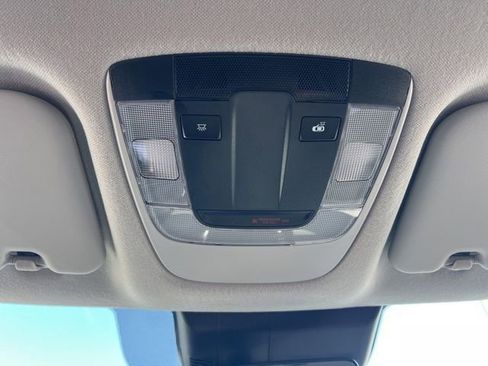 Certified 2024 Kia Seltos LX image 24