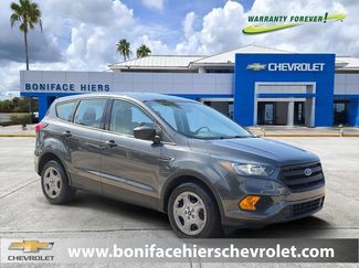Used 2019 Ford Escape S FWD video 1