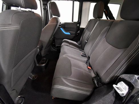 Used 2014 Jeep Wrangler Unlimited Sahara w/ Dual Top Group image 14