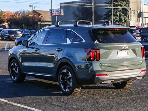 New 2026 Kia Sorento EX w/ EX Premium Package AWD/4WD image 7