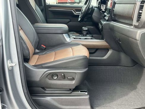 Used 2023 Chevrolet Silverado 1500 High Country w/ High Country Premium Package image 25